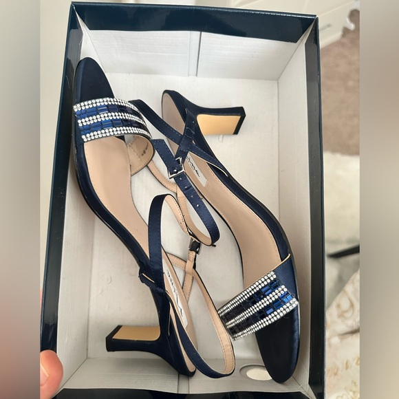 Nina Noga New York Rhinestone Heel Size 10 - Picture 2 of 6